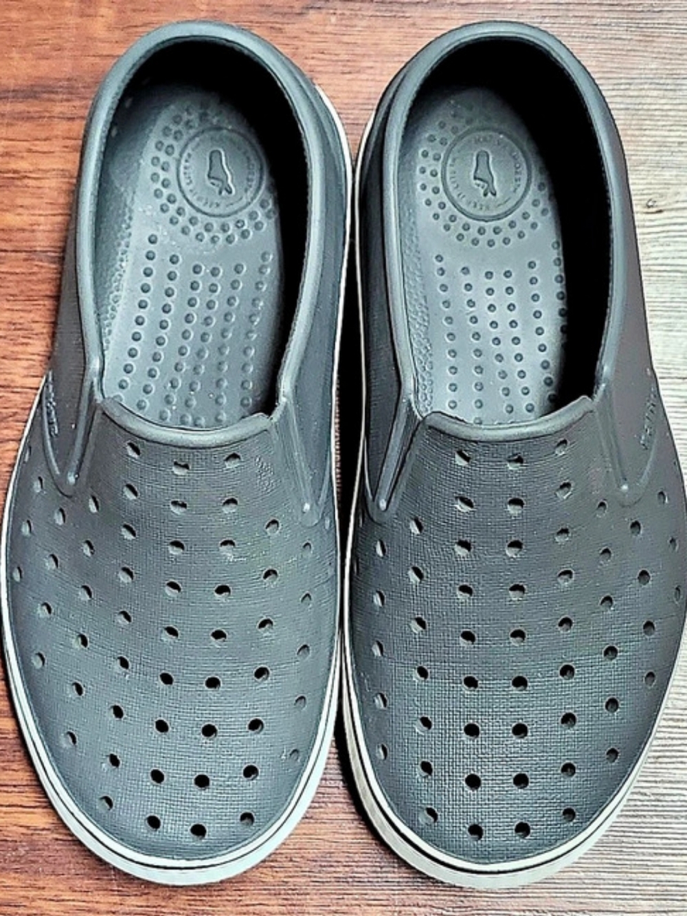 Native Miller Child Slip-On Sneakers Gray & White